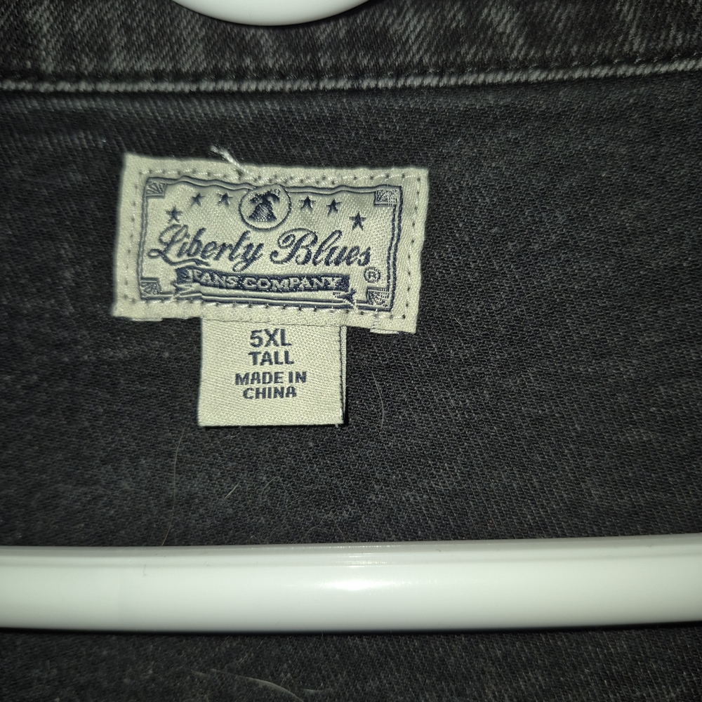 Men's Black Denim Vest - Picture 2 of 3